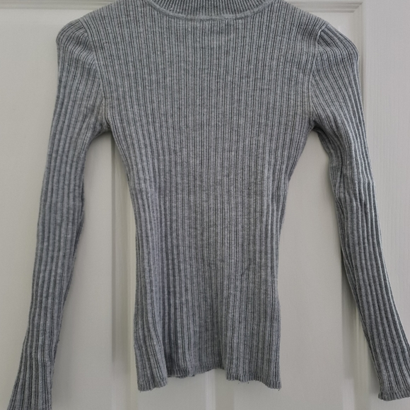 Tops - Grey Turtleneck